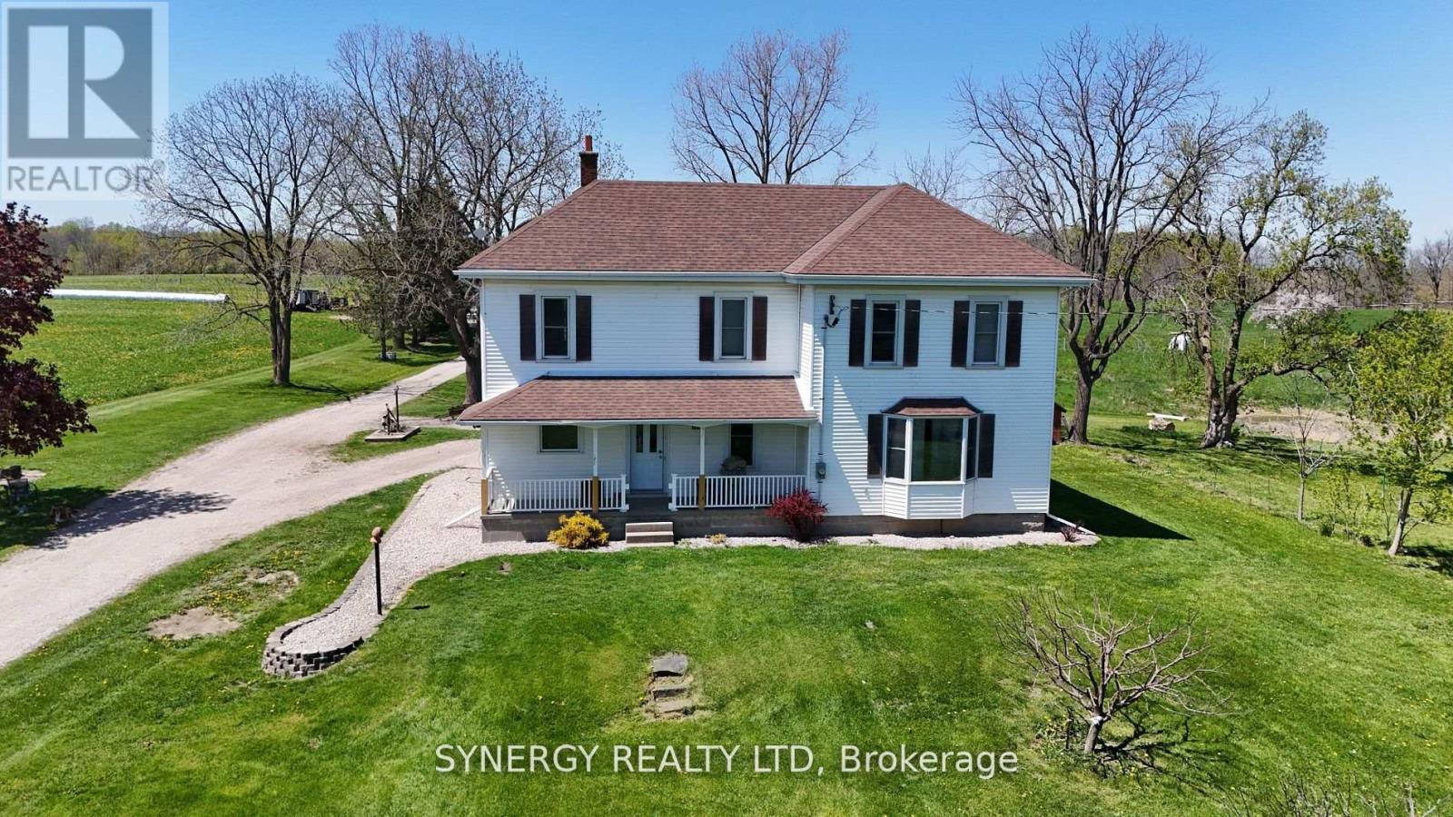 3538 Shields Siding Drive, Southwest Middlesex, Ontario  N0L 1M0 - Photo 8 - X12207036
