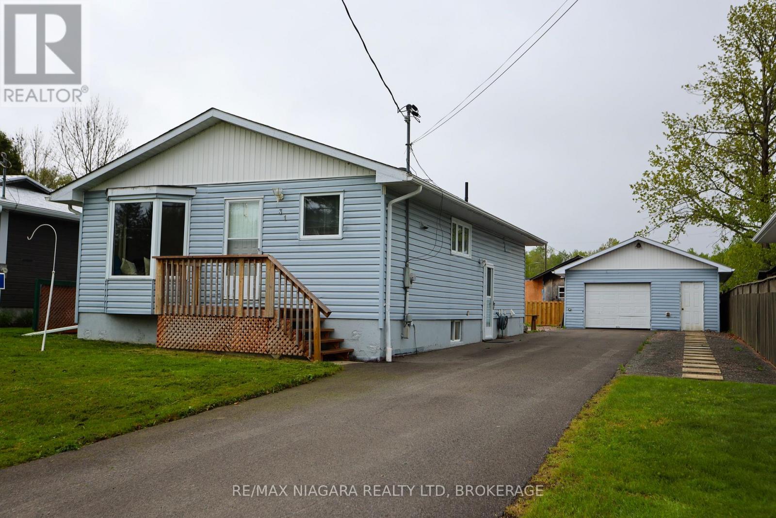 31 SPRUCE DRIVE, temagami, Ontario