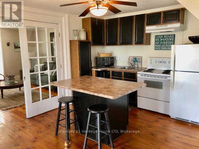 62 West Street, Port Colborne, Ontario  L3K 4C8 - Photo 8 - X12074316