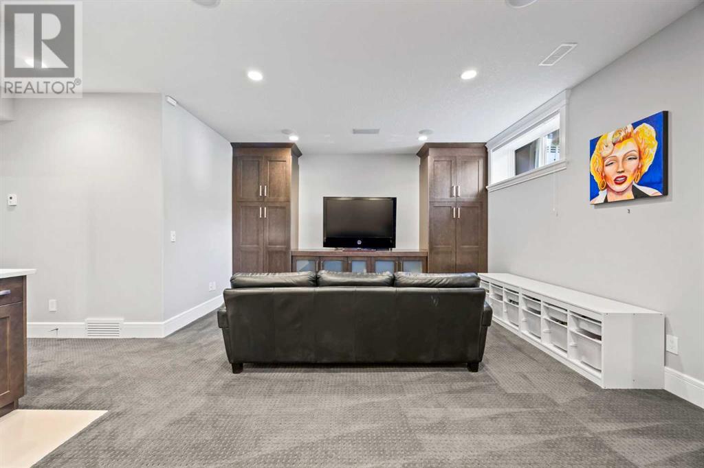 2218 26a Street Sw, Calgary, Alberta  T3E 2C3 - Photo 39 - A2226898