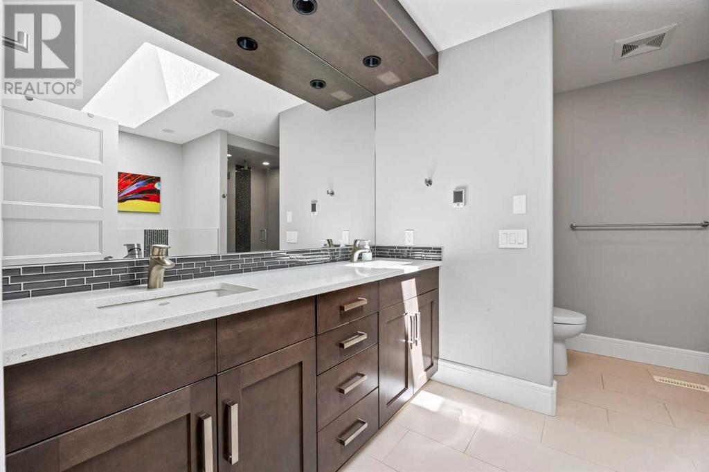 2218 26a Street Sw, Calgary, Alberta  T3E 2C3 - Photo 25 - A2226898