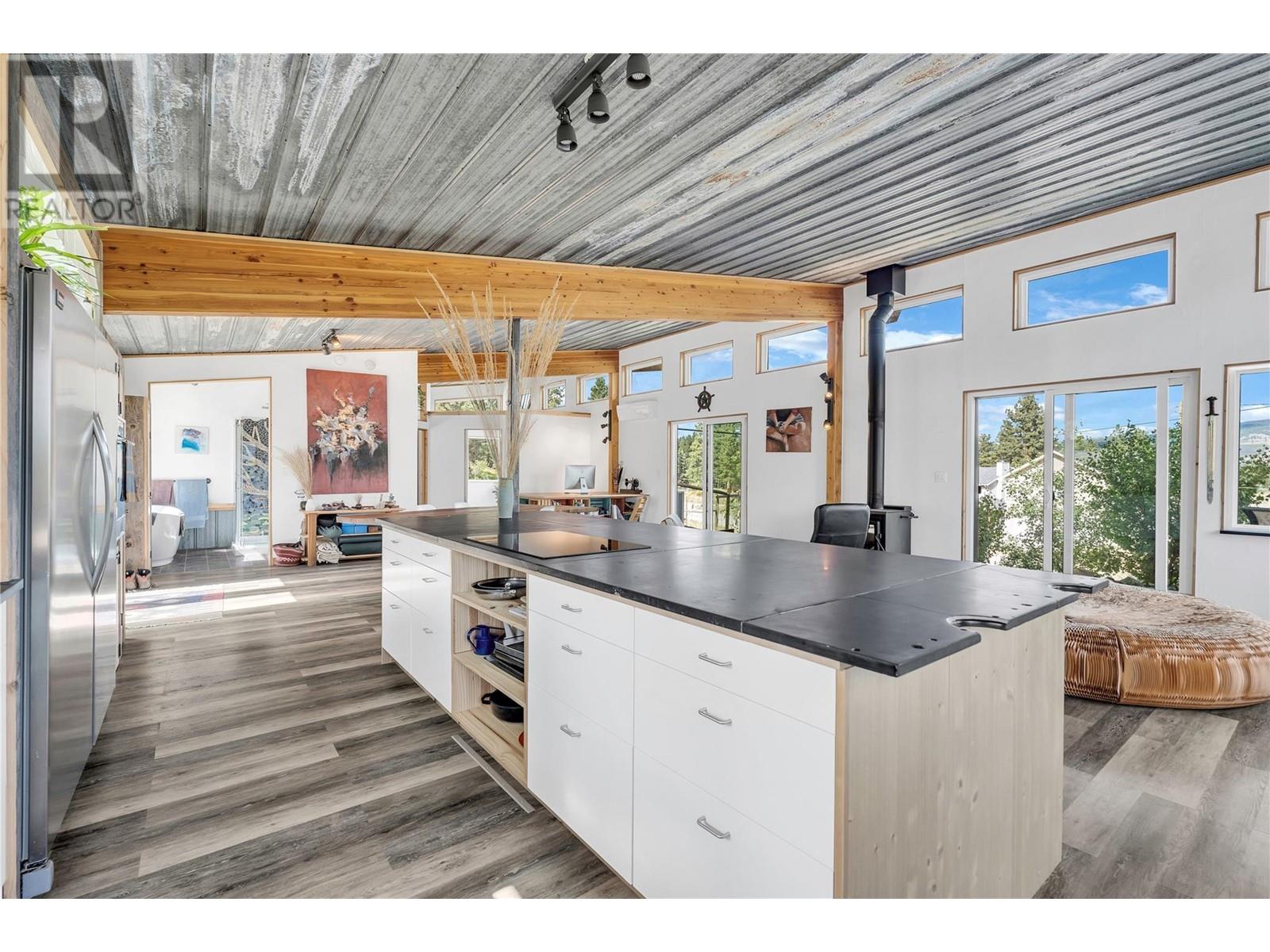 150 Hidden Valley Rd, Princeton, British Columbia  V0X 1W0 - Photo 14 - 10351388