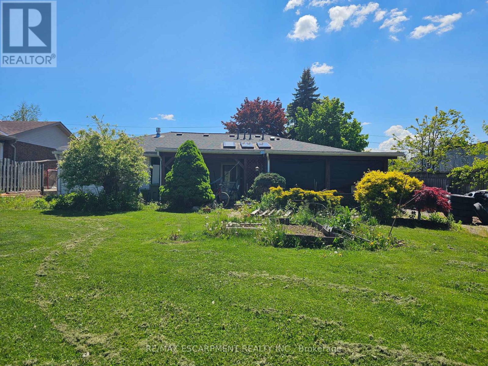 8506 Twenty Road, Hamilton, Ontario  L9B 1H6 - Photo 11 - X12206786