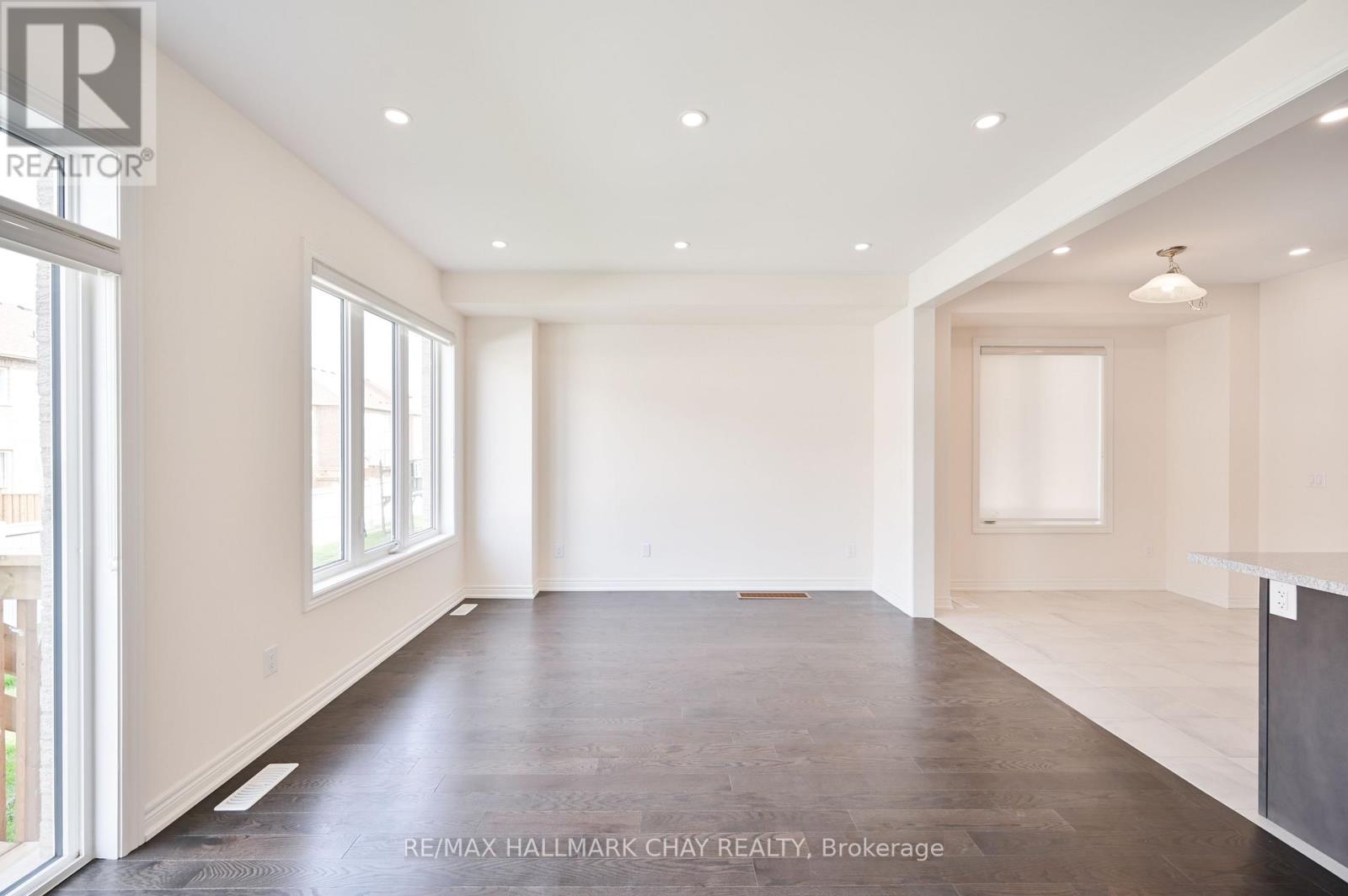 1063 Garner Road E, Hamilton, Ontario  L9G 0G9 - Photo 15 - X12206866