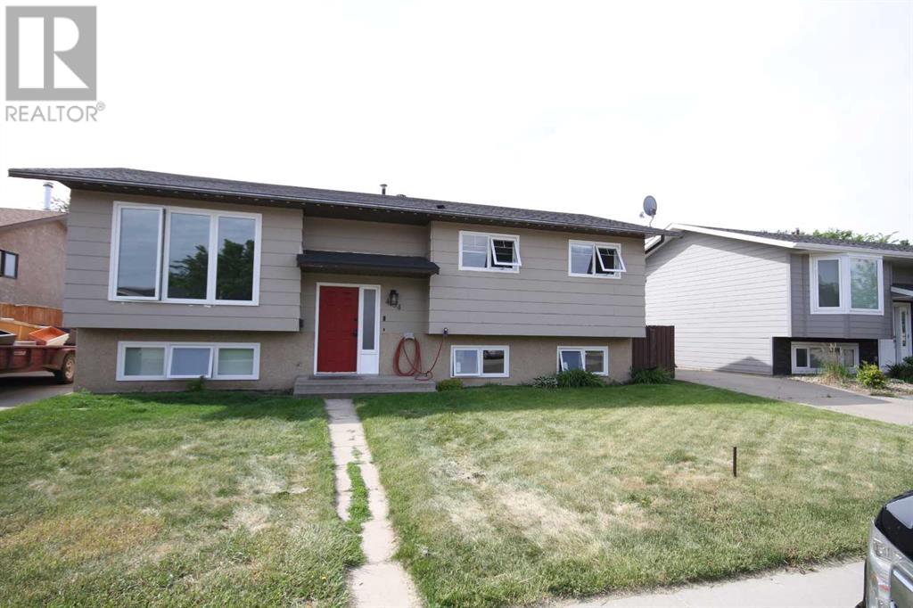 4634 60 Ave, Taber, Alberta  T1G 1E1 - Photo 1 - A2228660