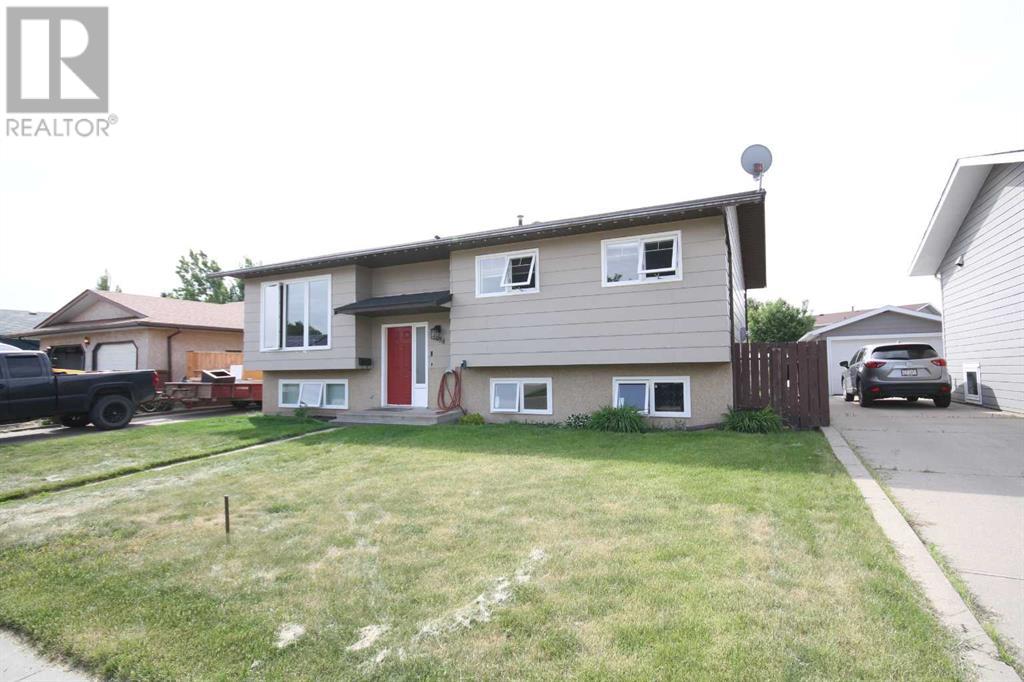 4634 60 Ave, Taber, Alberta  T1G 1E1 - Photo 2 - A2228660