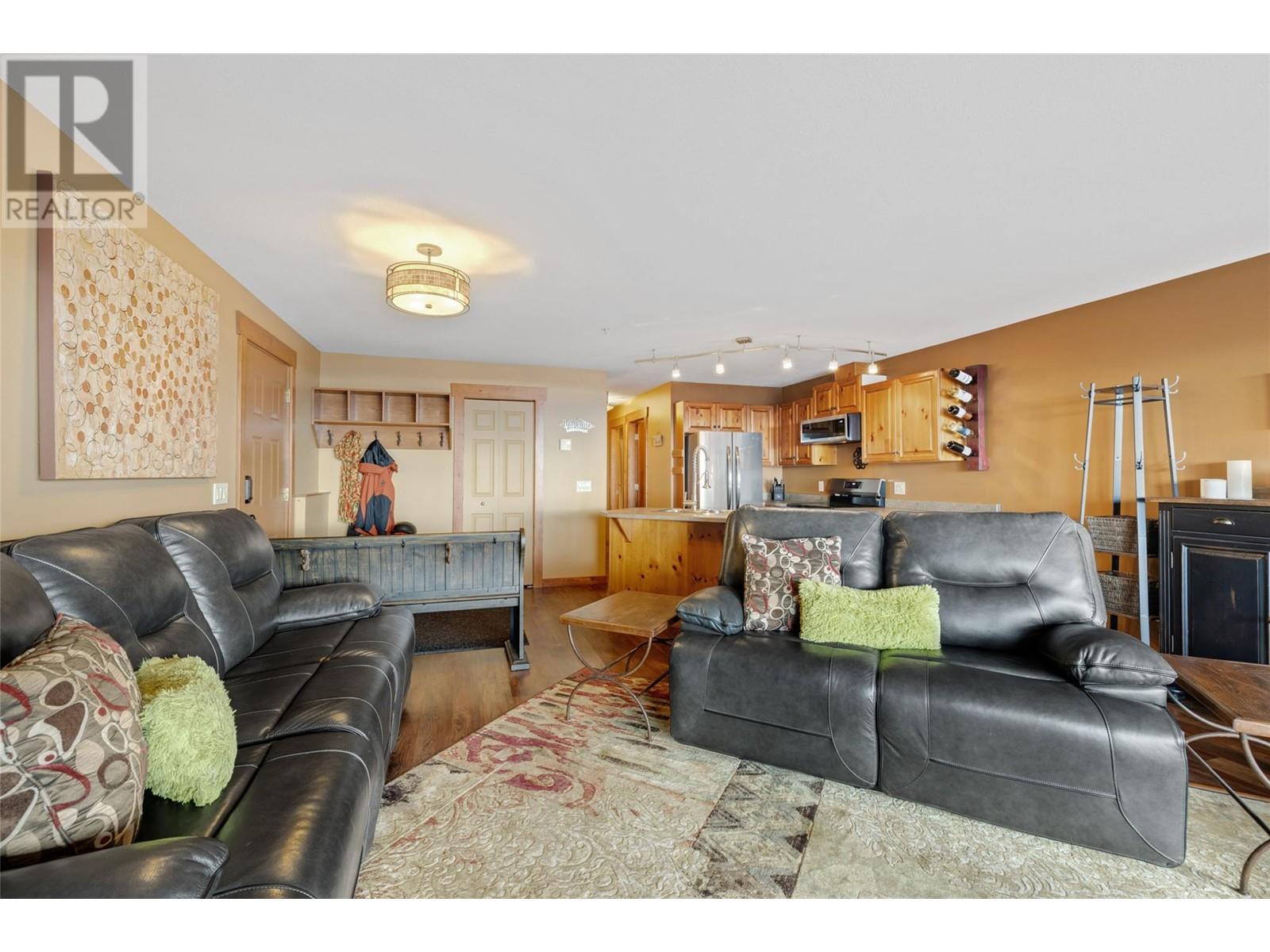 5845 Snow Pines Crescent Unit# A, Big White, British Columbia  V1P 1T4 - Photo 16 - 10350327