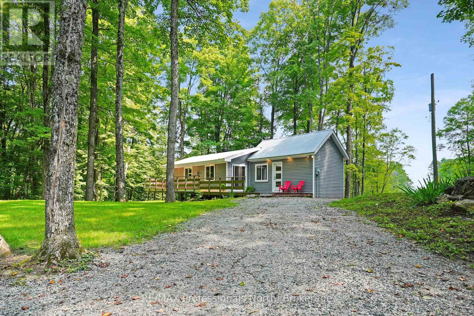1534 SALERNO LAKE ROAD, Highlands East, Ontario