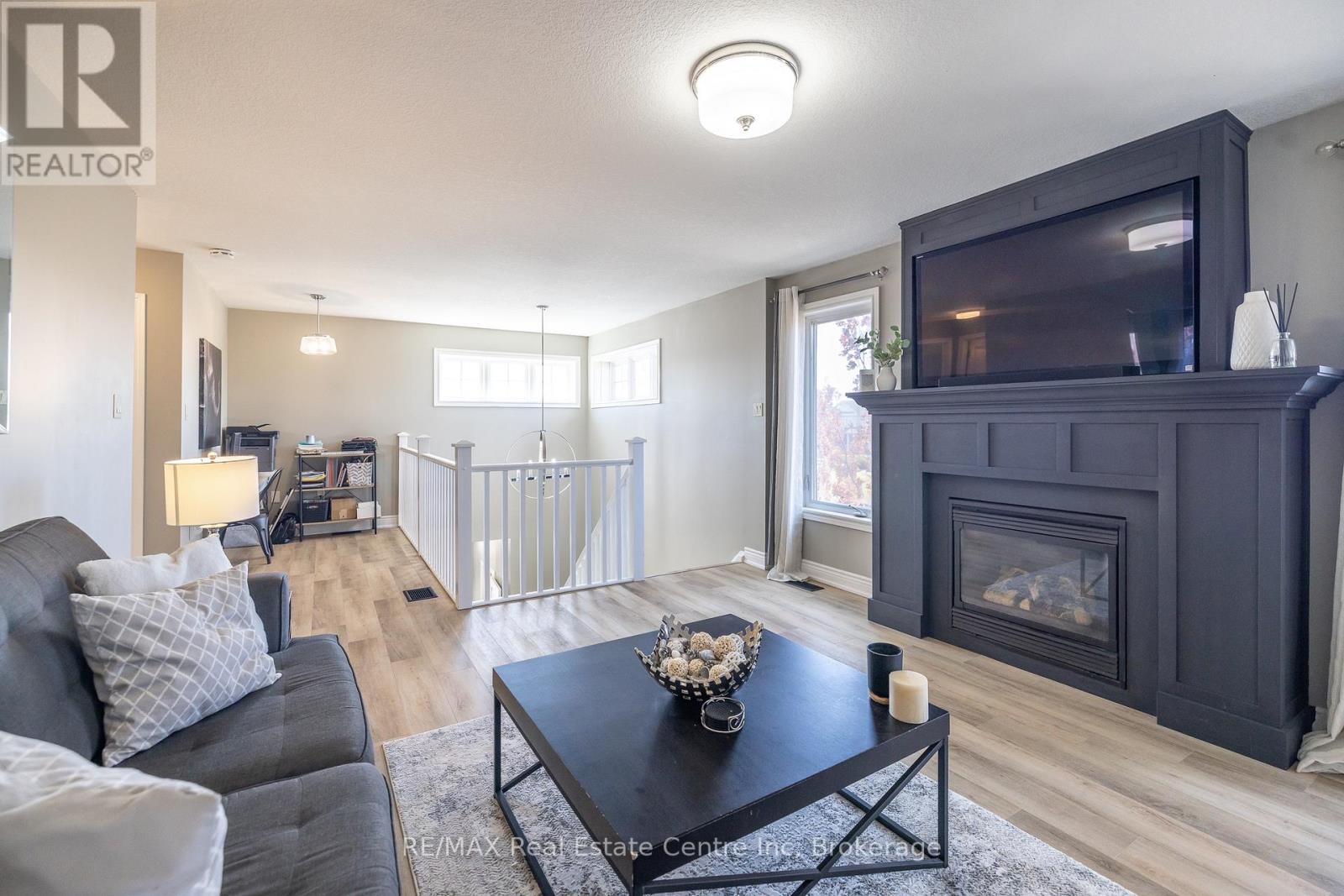 152 Goodwin Drive, Guelph, Ontario  N1L 0B2 - Photo 30 - X12207074