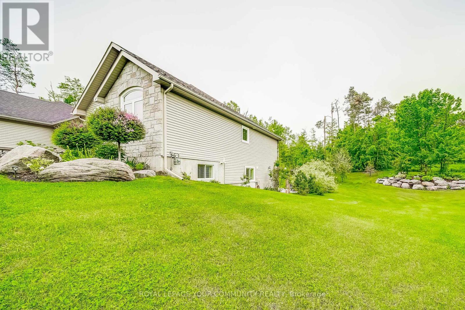1716 Georgian Heights Boulevard, Severn, Ontario  L0K 2C0 - Photo 24 - S12205945