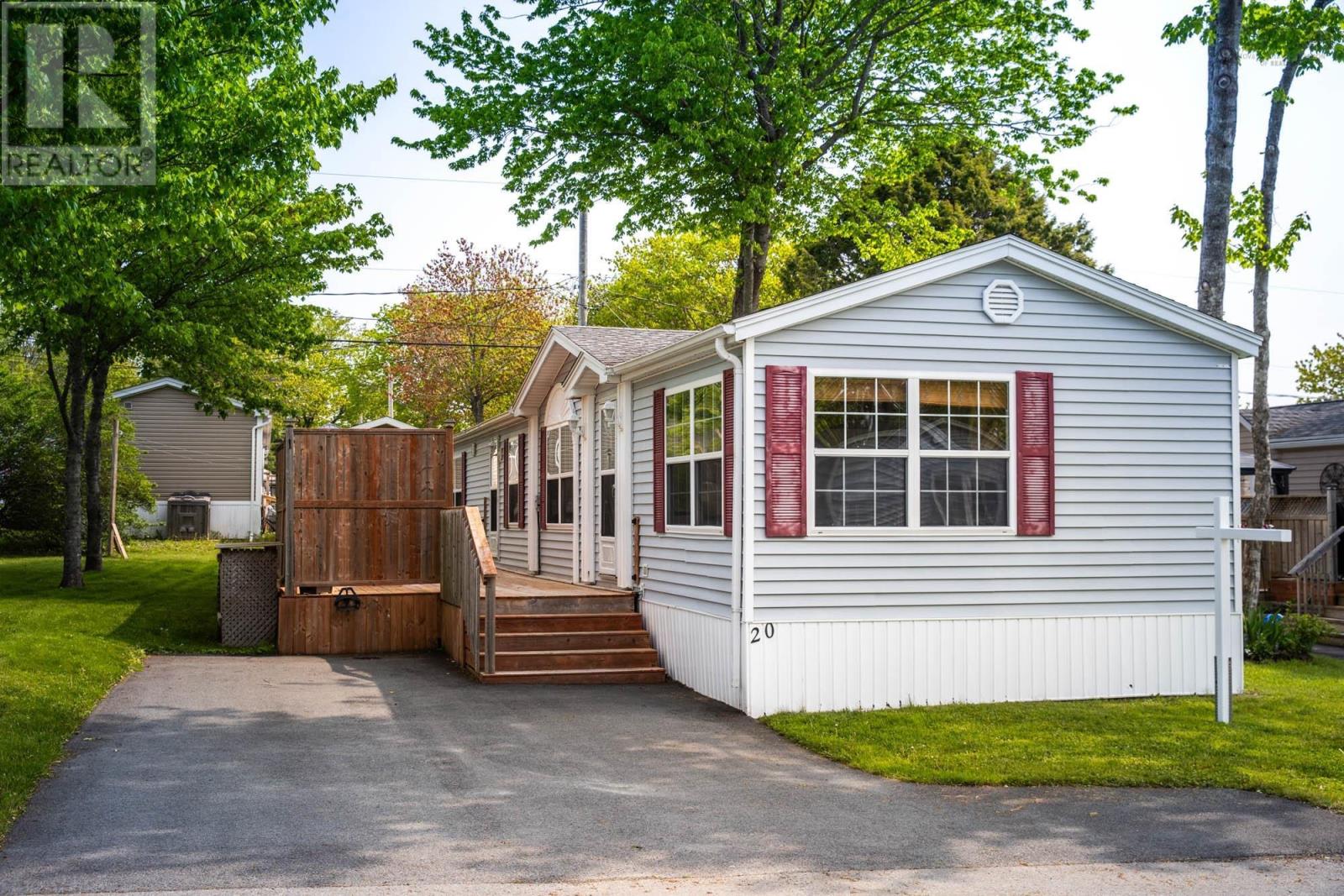 Property at 20 Seventh Street image 1