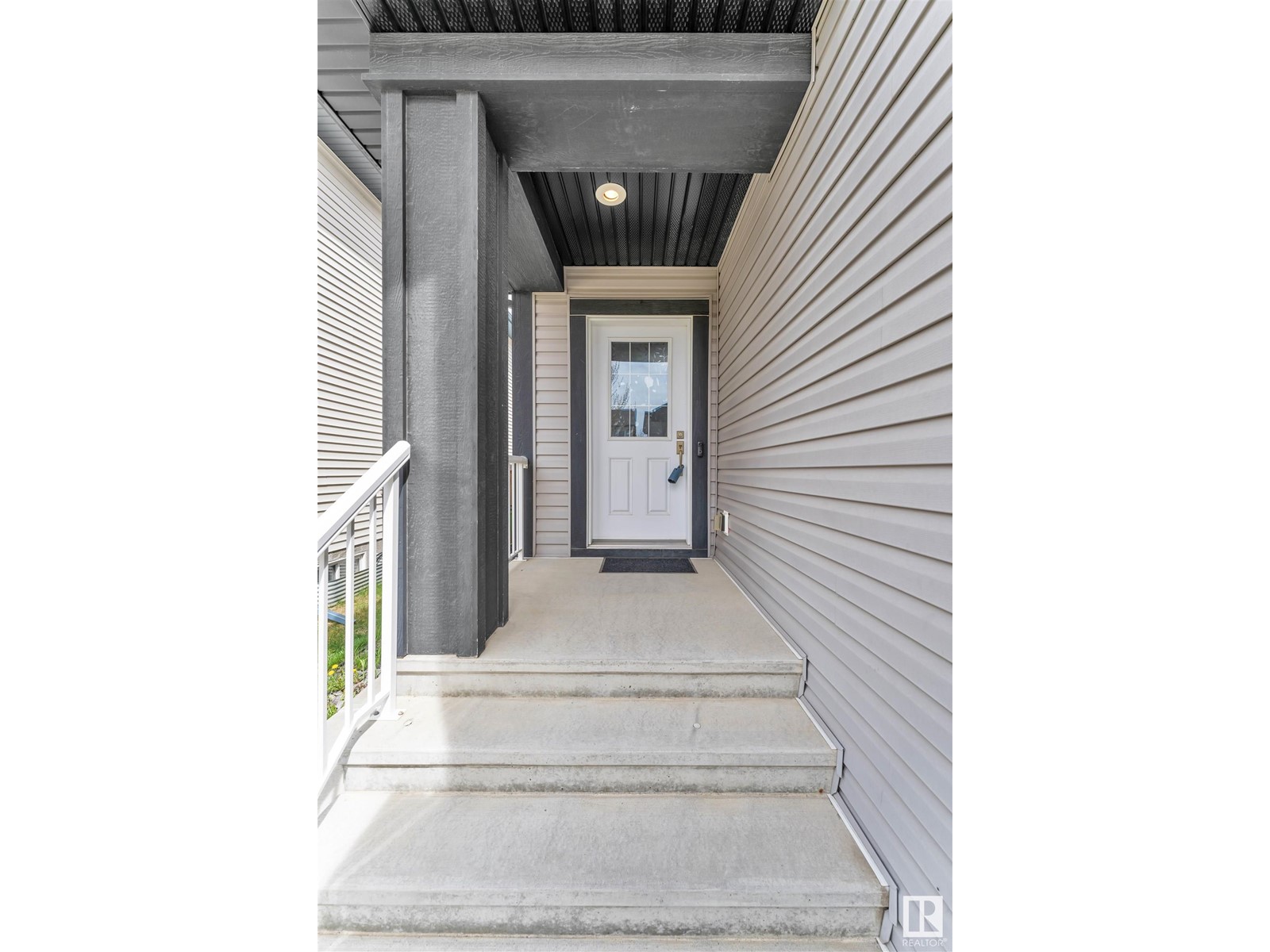 Property at 2926 17A AV NW image 2