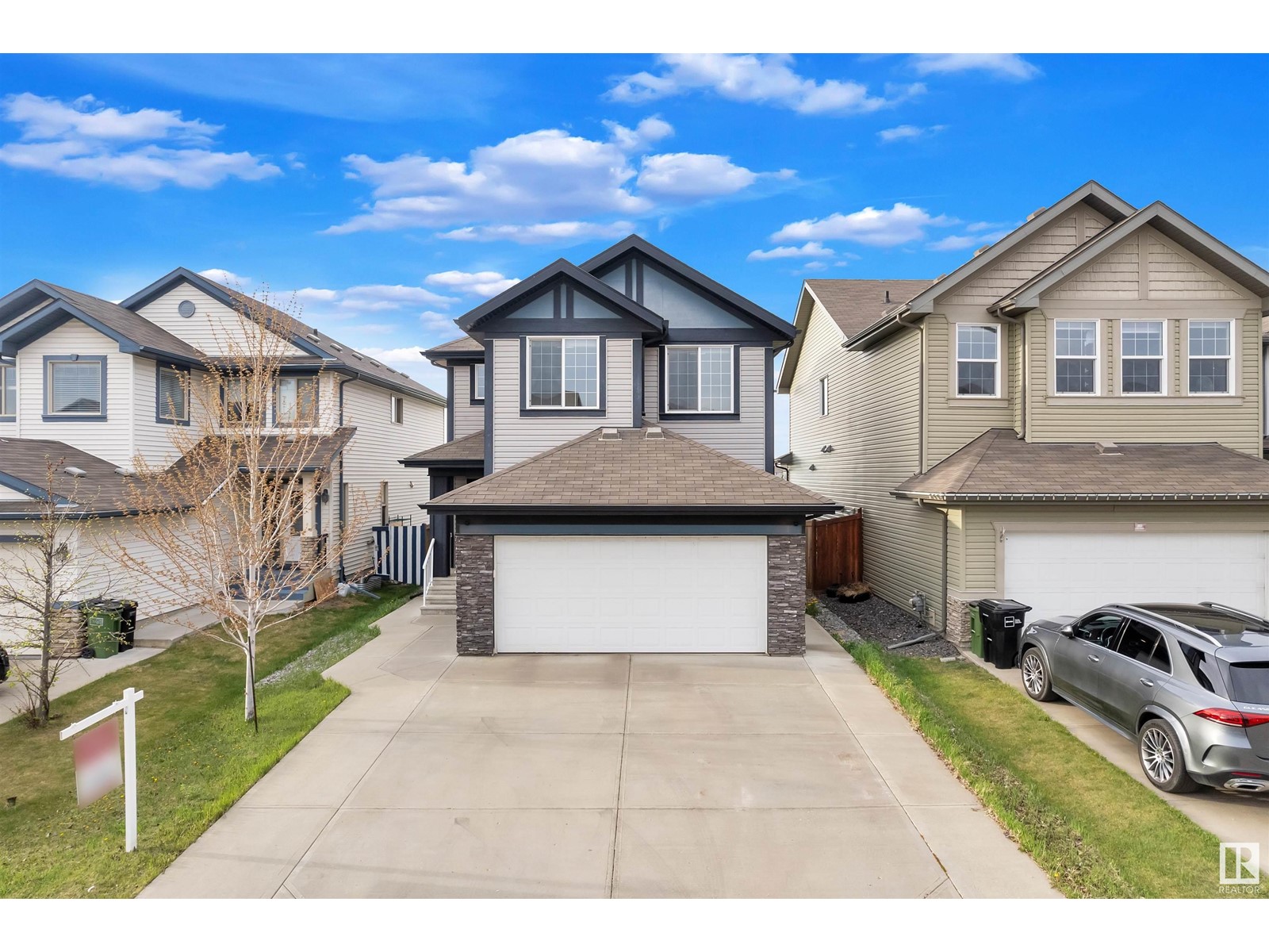 Property at 2926 17A AV NW image 3