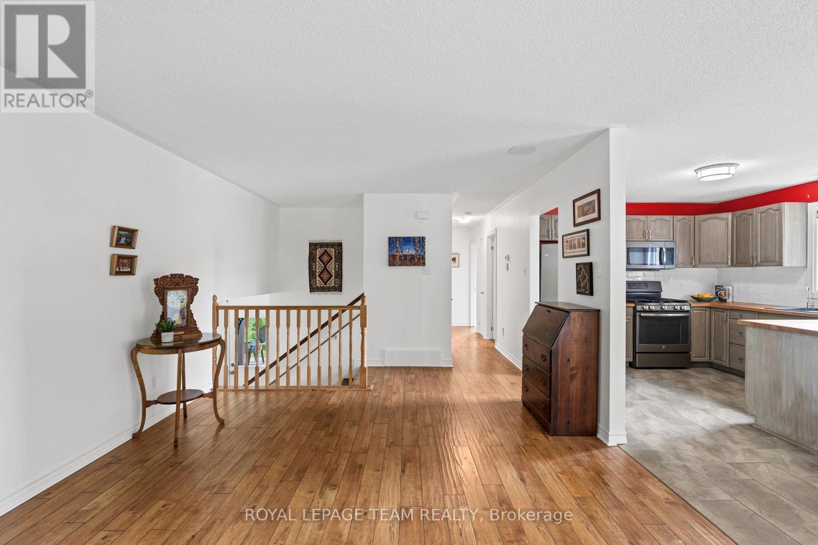 105 Campbell Street, Carleton Place, Ontario  K7C 2R8 - Photo 13 - X12207007