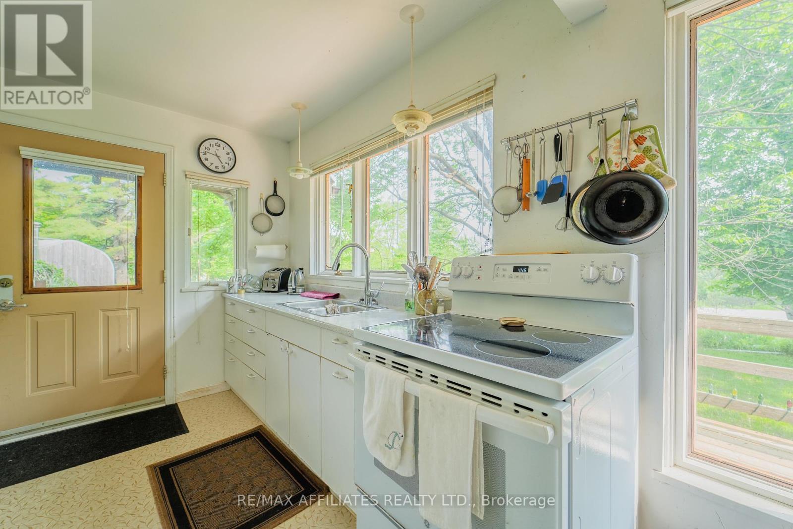 1500 Mountain Road, Rideau Lakes, Ontario  K0G 1X0 - Photo 8 - X12207117