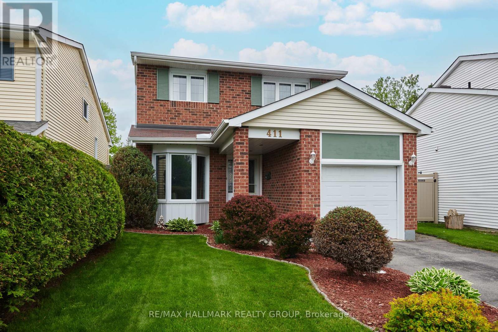 411 Sanderling Crescent, Ottawa, Ontario  K1E 2V5 - Photo 1 - X12207121