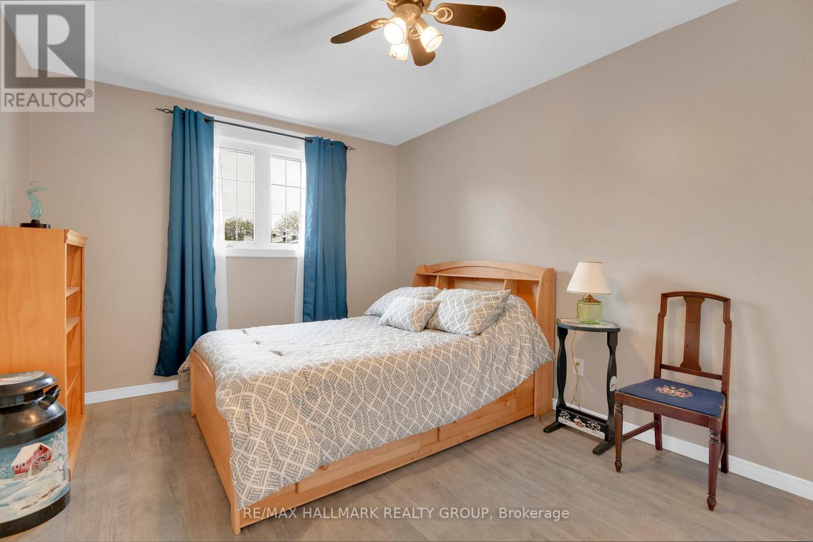 411 Sanderling Crescent, Ottawa, Ontario  K1E 2V5 - Photo 19 - X12207121