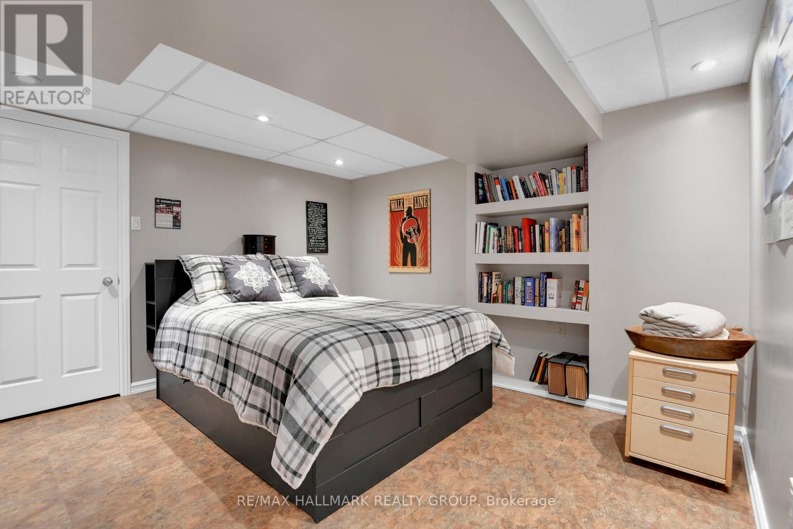 411 Sanderling Crescent, Ottawa, Ontario  K1E 2V5 - Photo 28 - X12207121