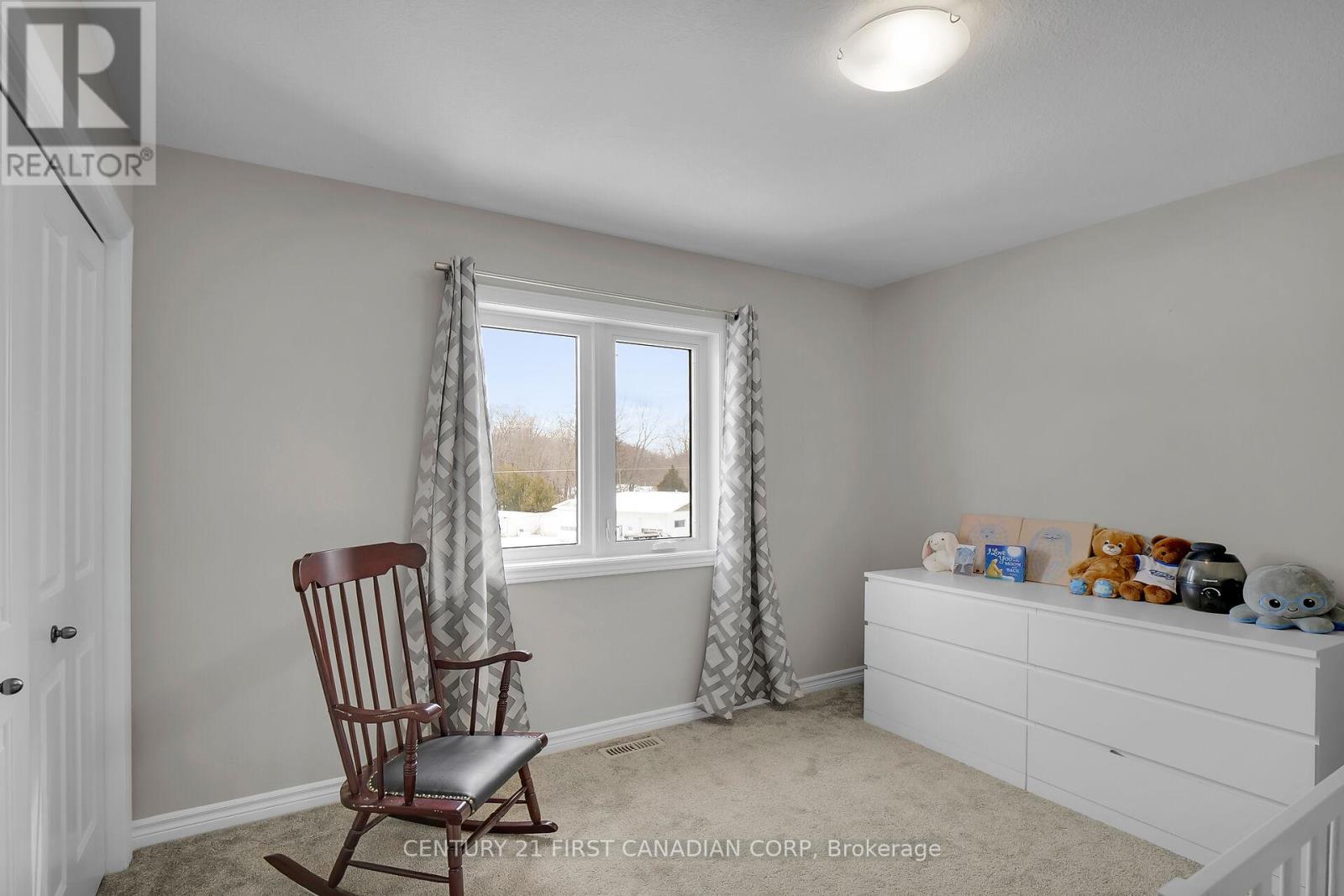 226 Emery Street, Central Elgin, Ontario  N5L 0A5 - Photo 20 - X12206932