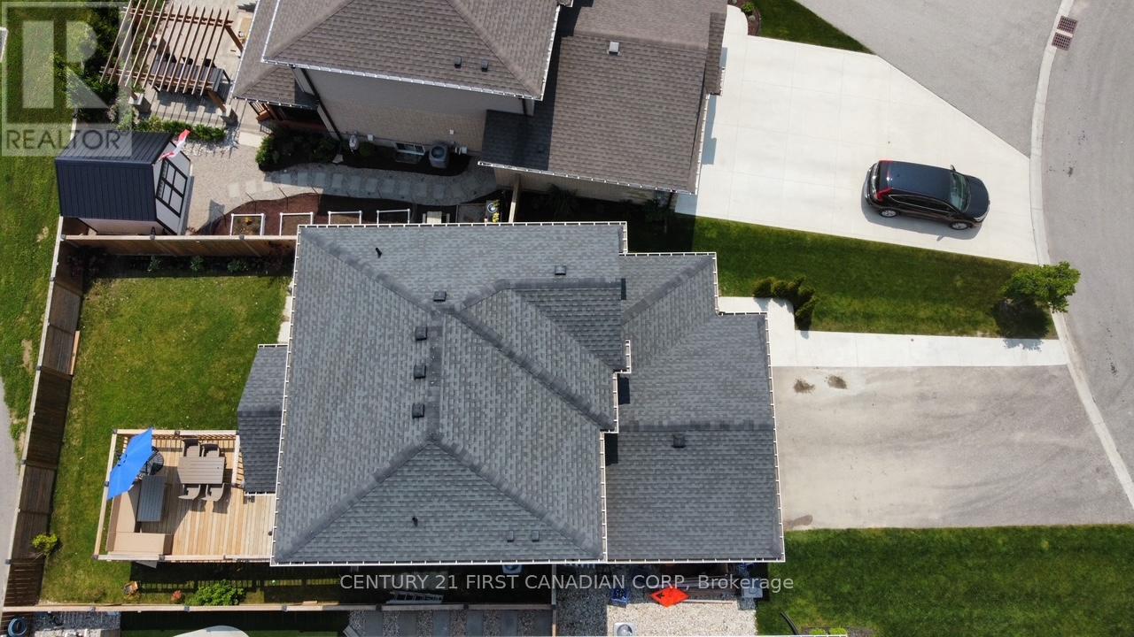 226 Emery Street, Central Elgin, Ontario  N5L 0A5 - Photo 24 - X12206932