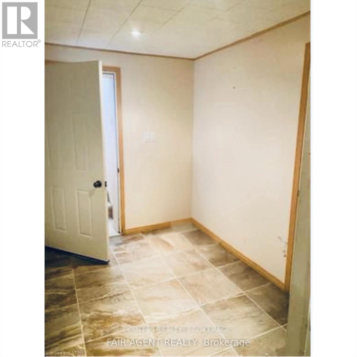 Property at 56091 MAPLE GROVE LINE image 3