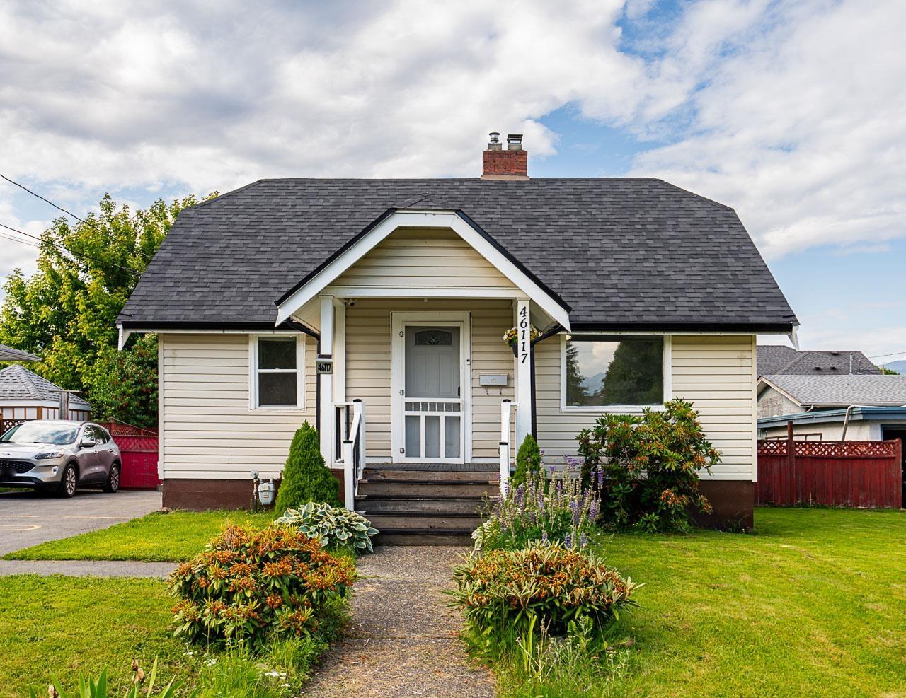Property at 46117 REECE AVENUE image 3