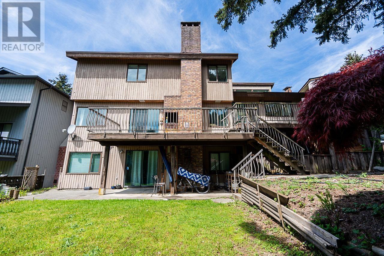 2948 Roseglen Court, Burnaby, British Columbia  V5A 3W4 - Photo 38 - R2992130