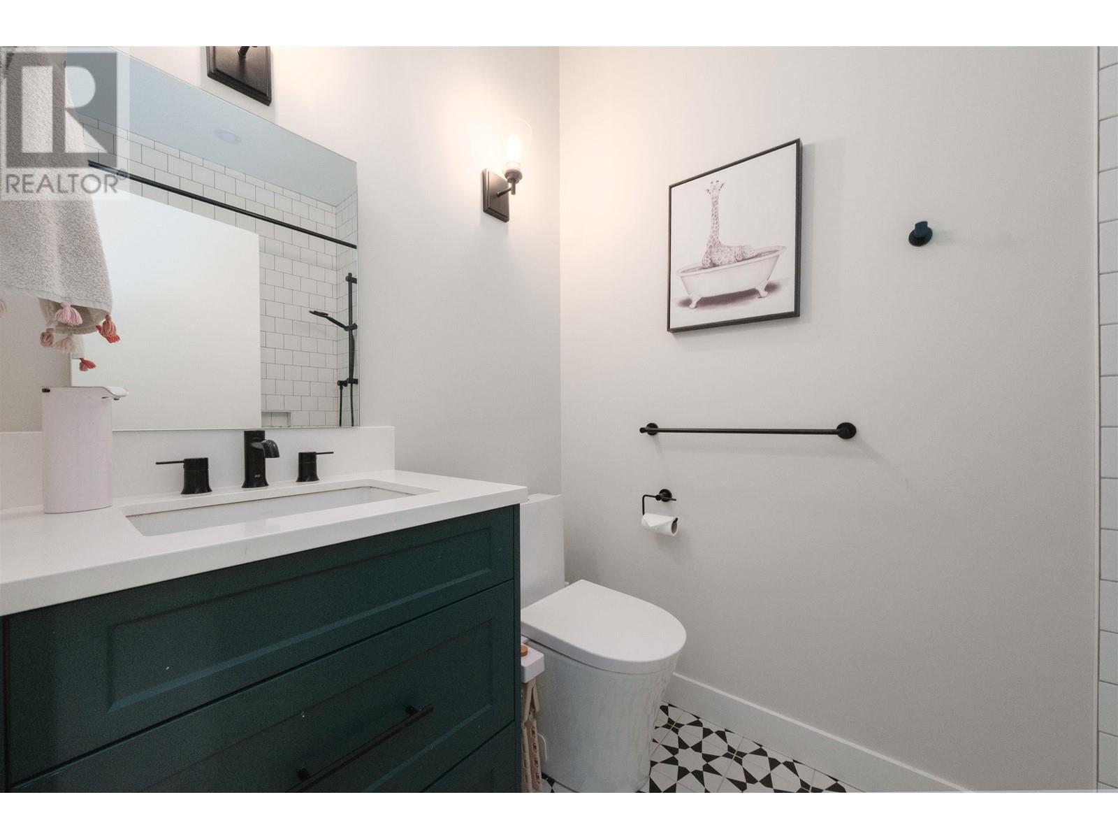 828 E 32nd Avenue, Vancouver, British Columbia  V5V 2Y8 - Photo 10 - R3009644