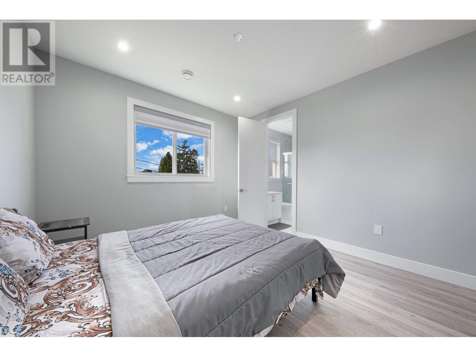 5471 52 Avenue, Ladner, British Columbia  V4K 2C6 - Photo 25 - R3010141