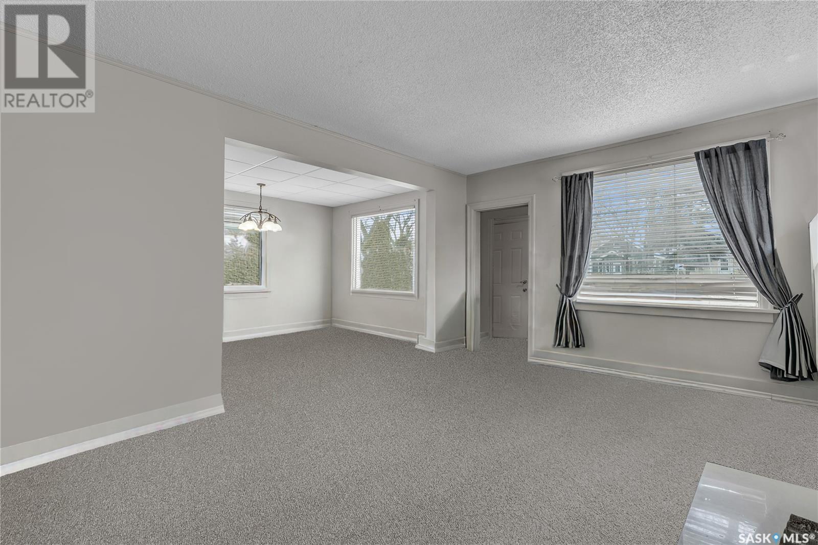 101 32nd Street W, Saskatoon, Saskatchewan  S7L 0S2 - Photo 6 - SK008837