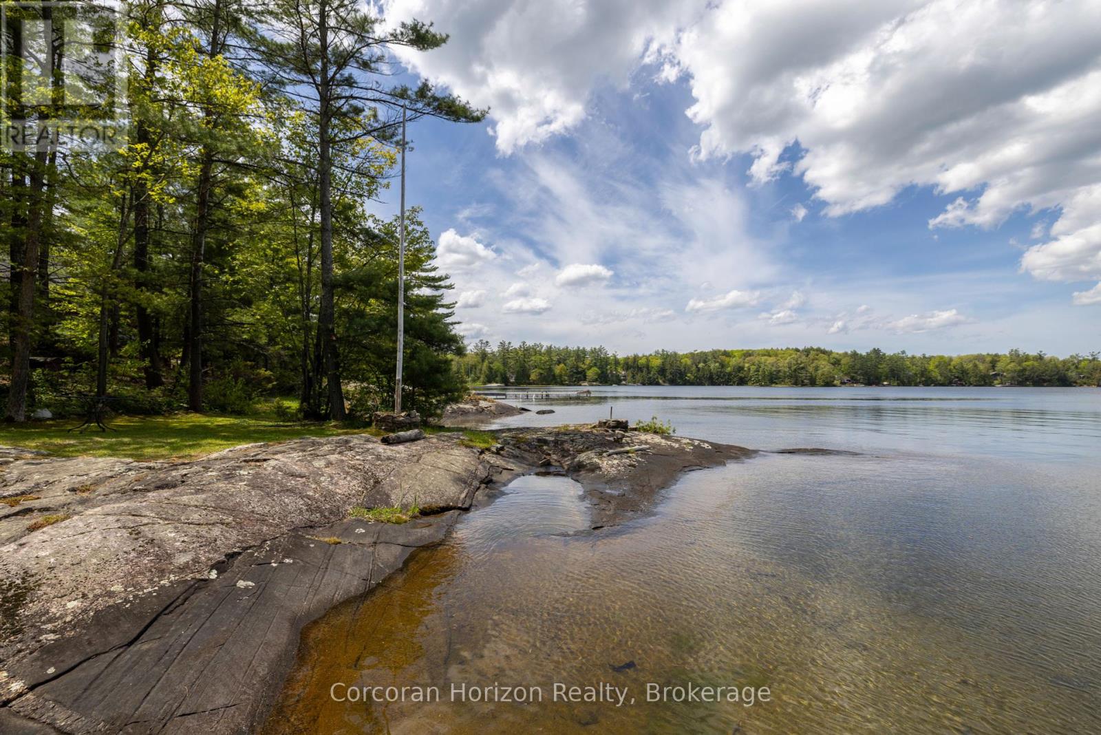 61 Arts Lane, Georgian Bay, Ontario  L0K 1S0 - Photo 6 - X12206684