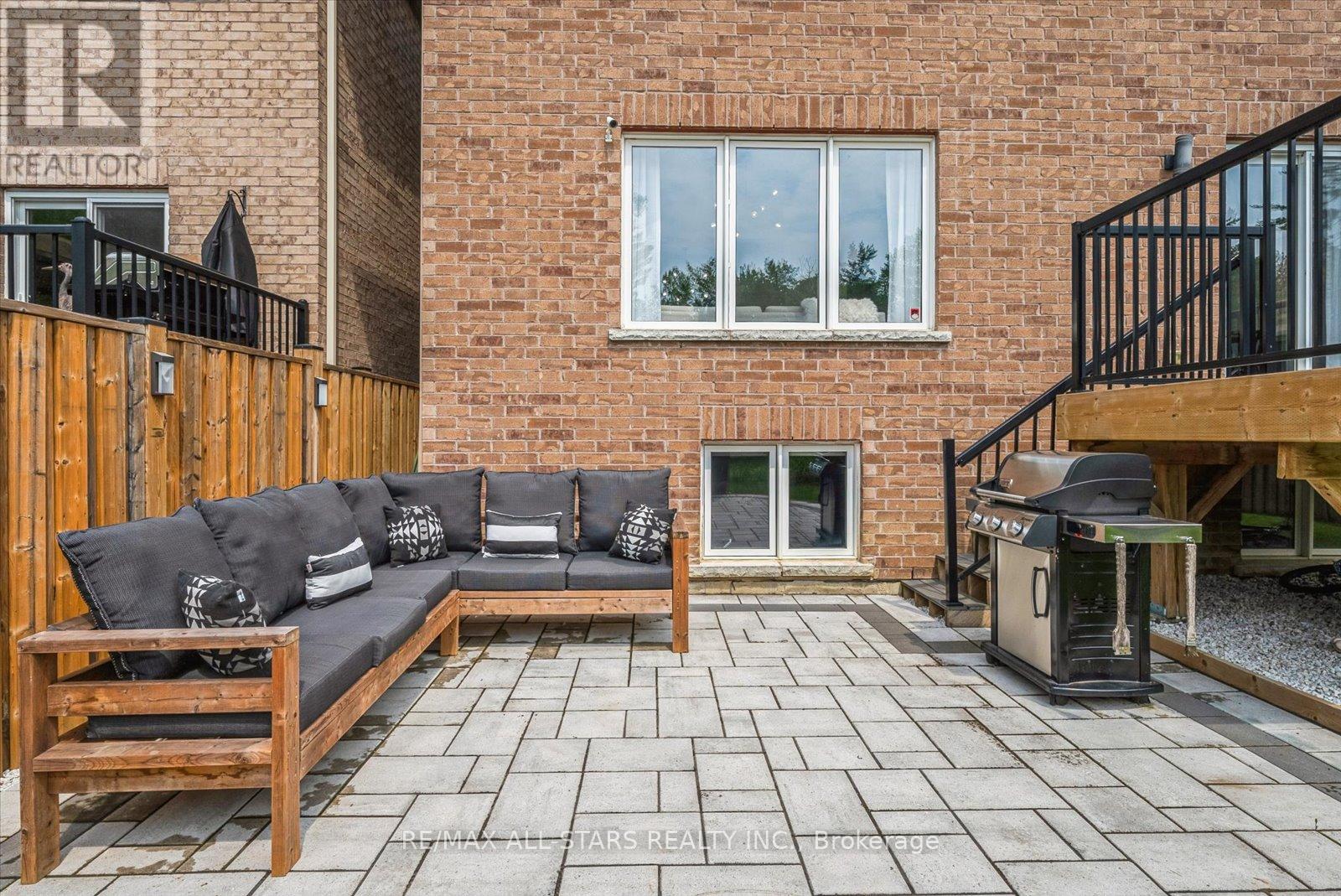 40 Prosser Crescent, Georgina, Ontario  L0E 1R0 - Photo 36 - N12206670