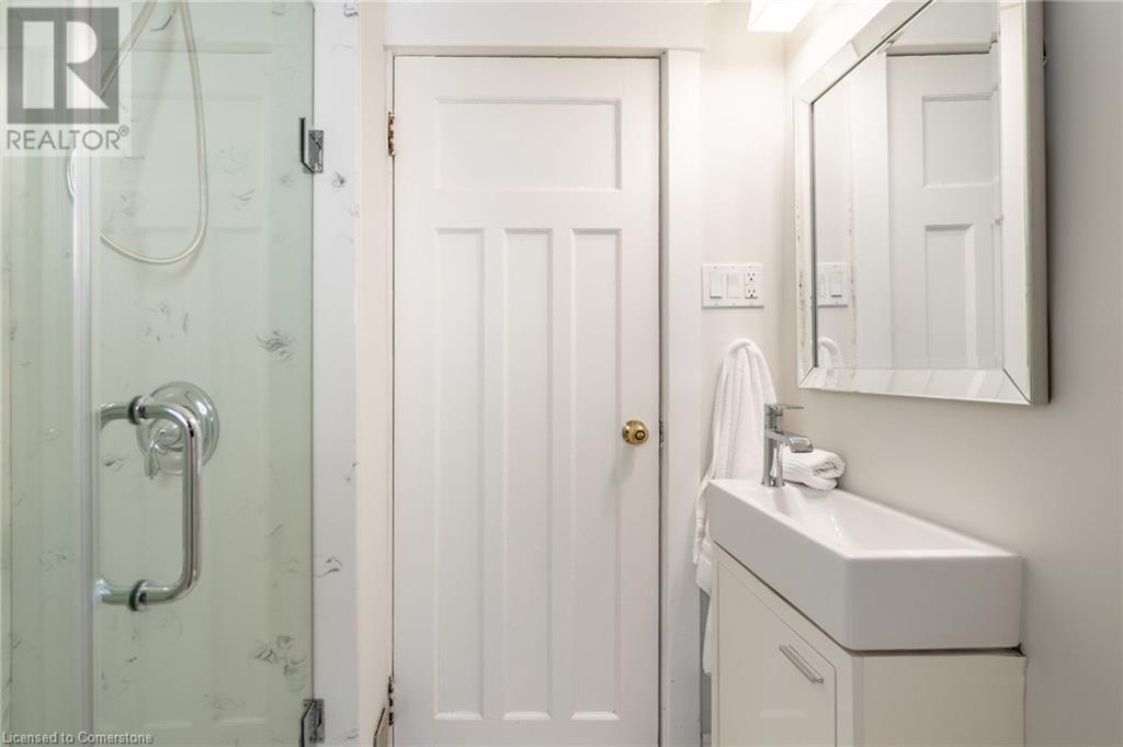 75 Barons Avenue N, Hamilton, Ontario  L8H 5A5 - Photo 22 - 40737557
