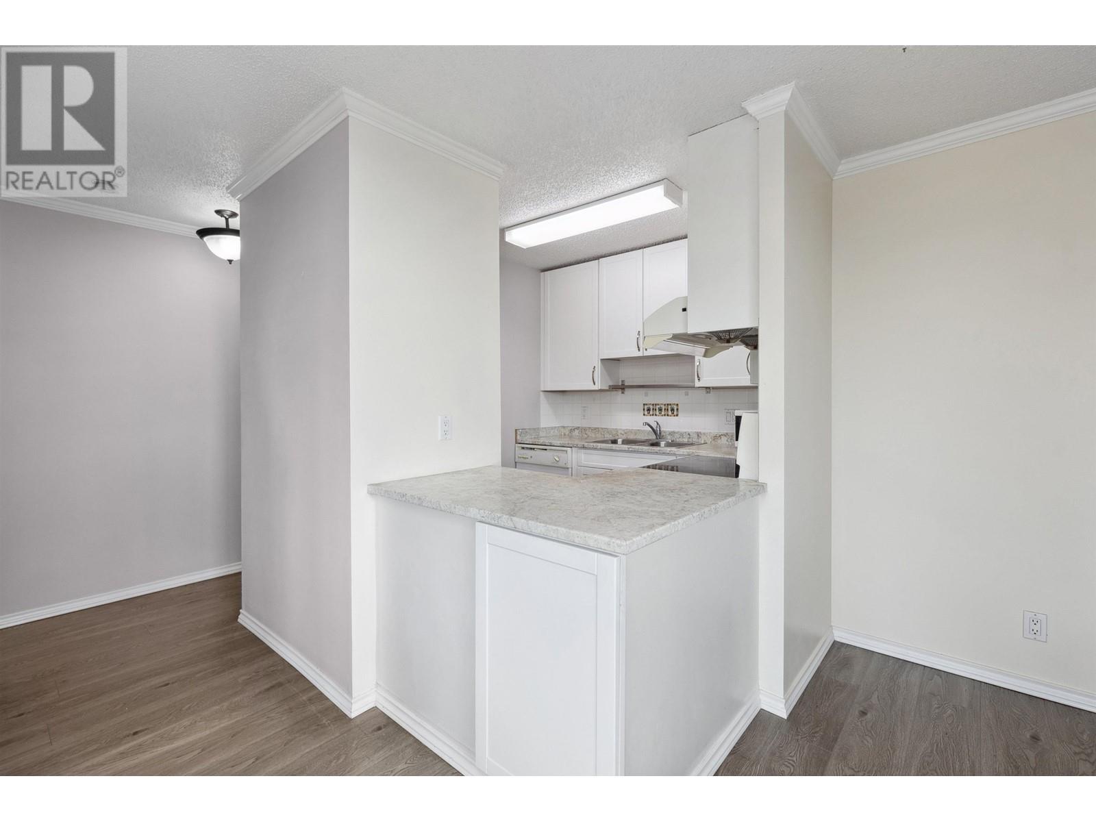 806 3970 Carrigan Court, Burnaby, British Columbia  V3N 4S5 - Photo 8 - R2986885