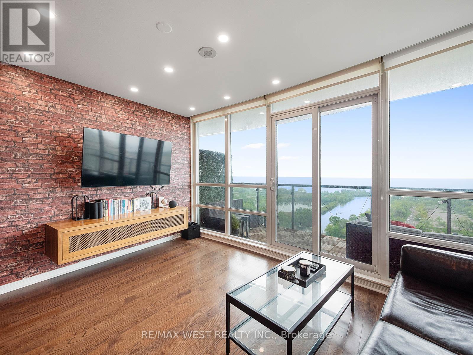1808 - 2230 Lake Shore Boulevard W, Toronto, Ontario  M8V 0B2 - Photo 21 - W12188138