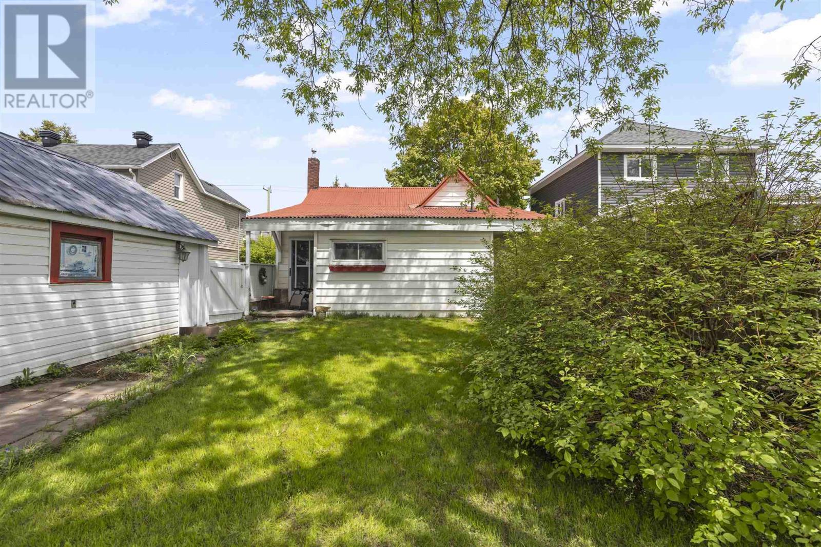 201 St Georges Ave W, Sault Ste. Marie, Ontario  P6A 1L4 - Photo 21 - SM251322