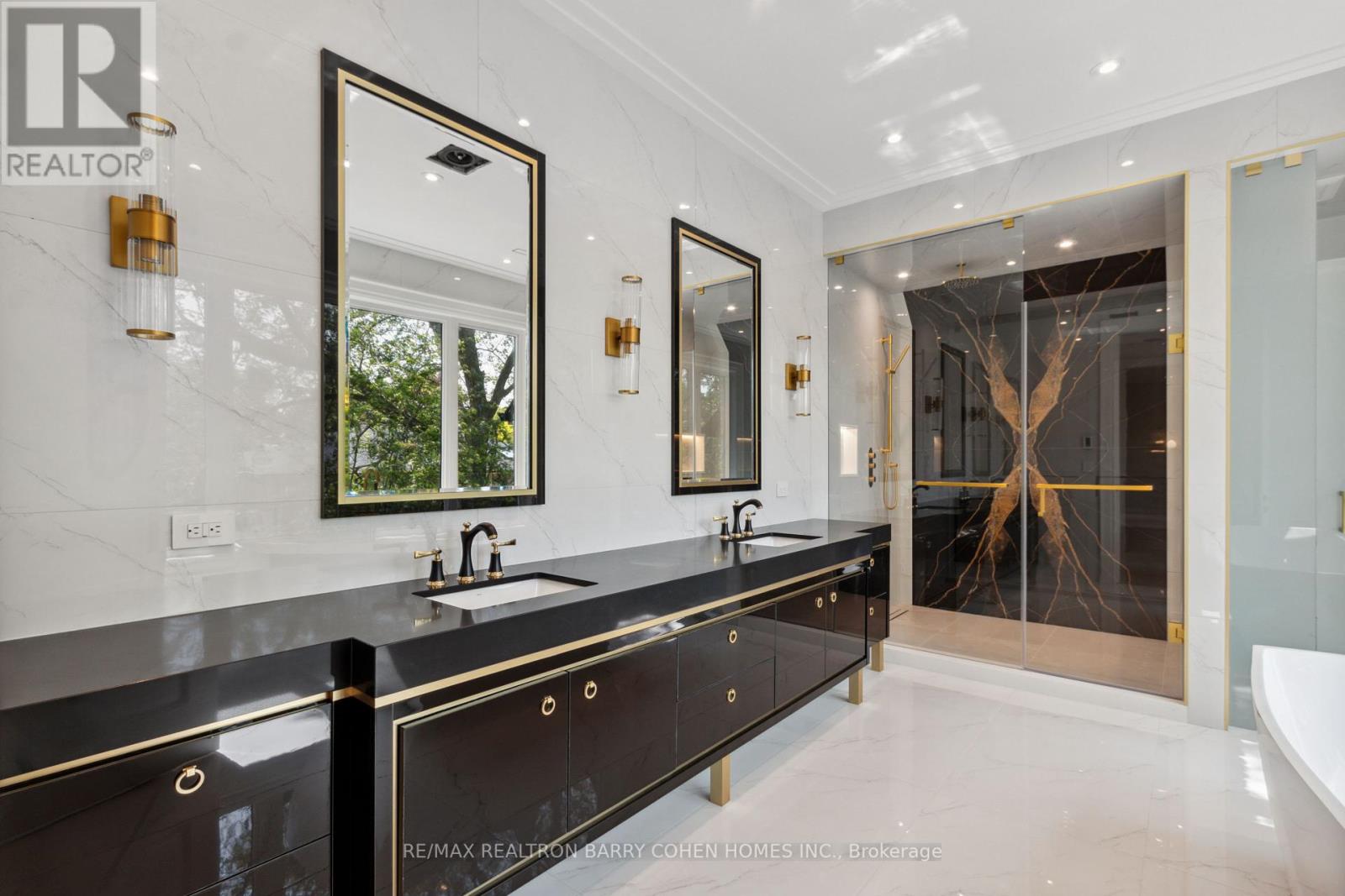 47 Danville Drive S, Toronto (St. Andrew-Windfields), Ontario  M2P 1J2 - Photo 25 - C12206947