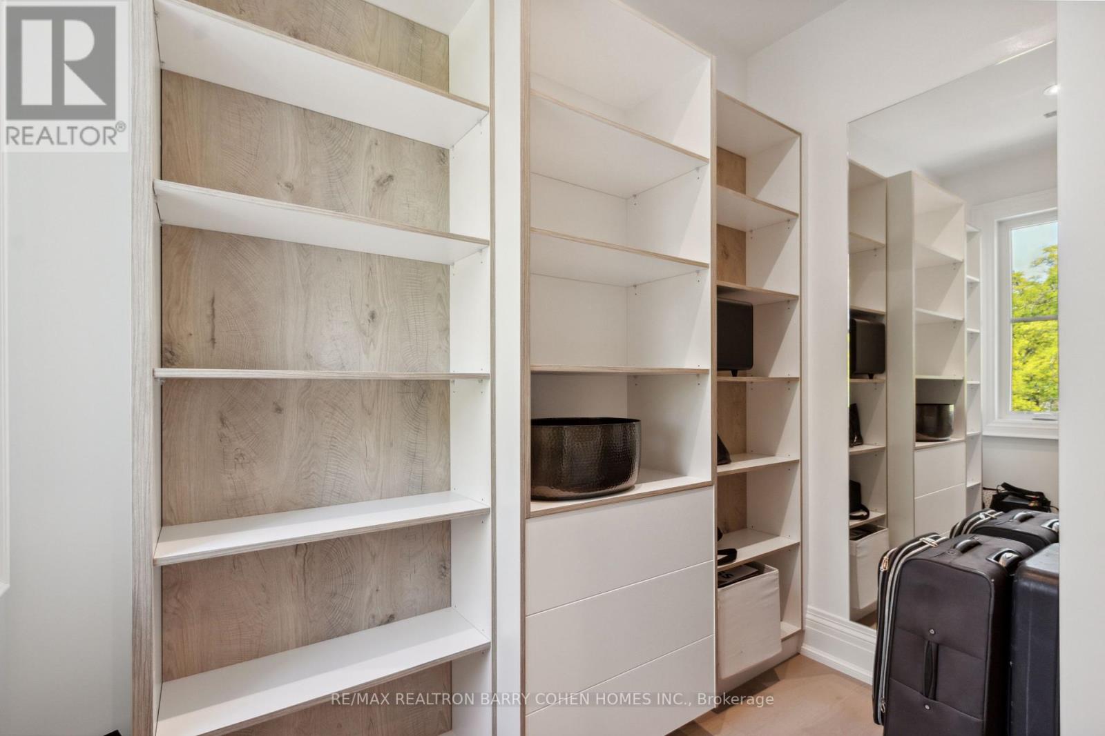 47 Danville Drive S, Toronto (St. Andrew-Windfields), Ontario  M2P 1J2 - Photo 35 - C12206947