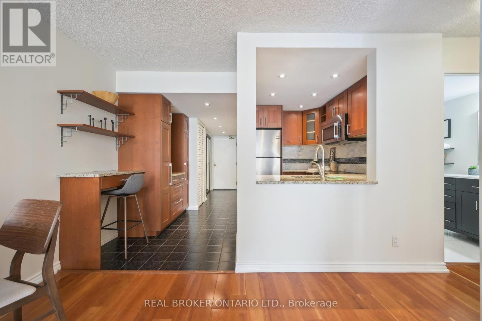 508 - 92 King Street E, Toronto, Ontario  M5C 2V8 - Photo 11 - C12206967
