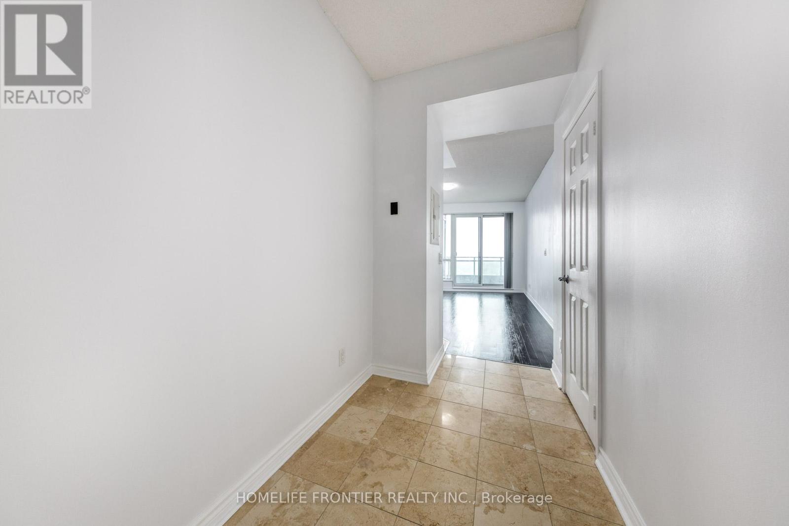 1712 - 18 Holmes Avenue, Toronto, Ontario  M2N 0E1 - Photo 2 - C12207062