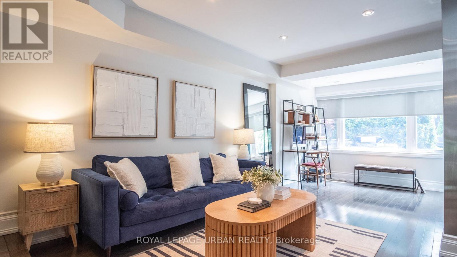 54 Arundel Avenue, Toronto, Ontario  M4K 3A4 - Photo 9 - E12206992