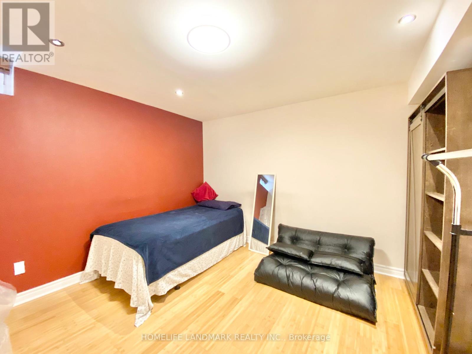 36 Chatterson Street, Whitby, Ontario  L1R 0B3 - Photo 8 - E12207032