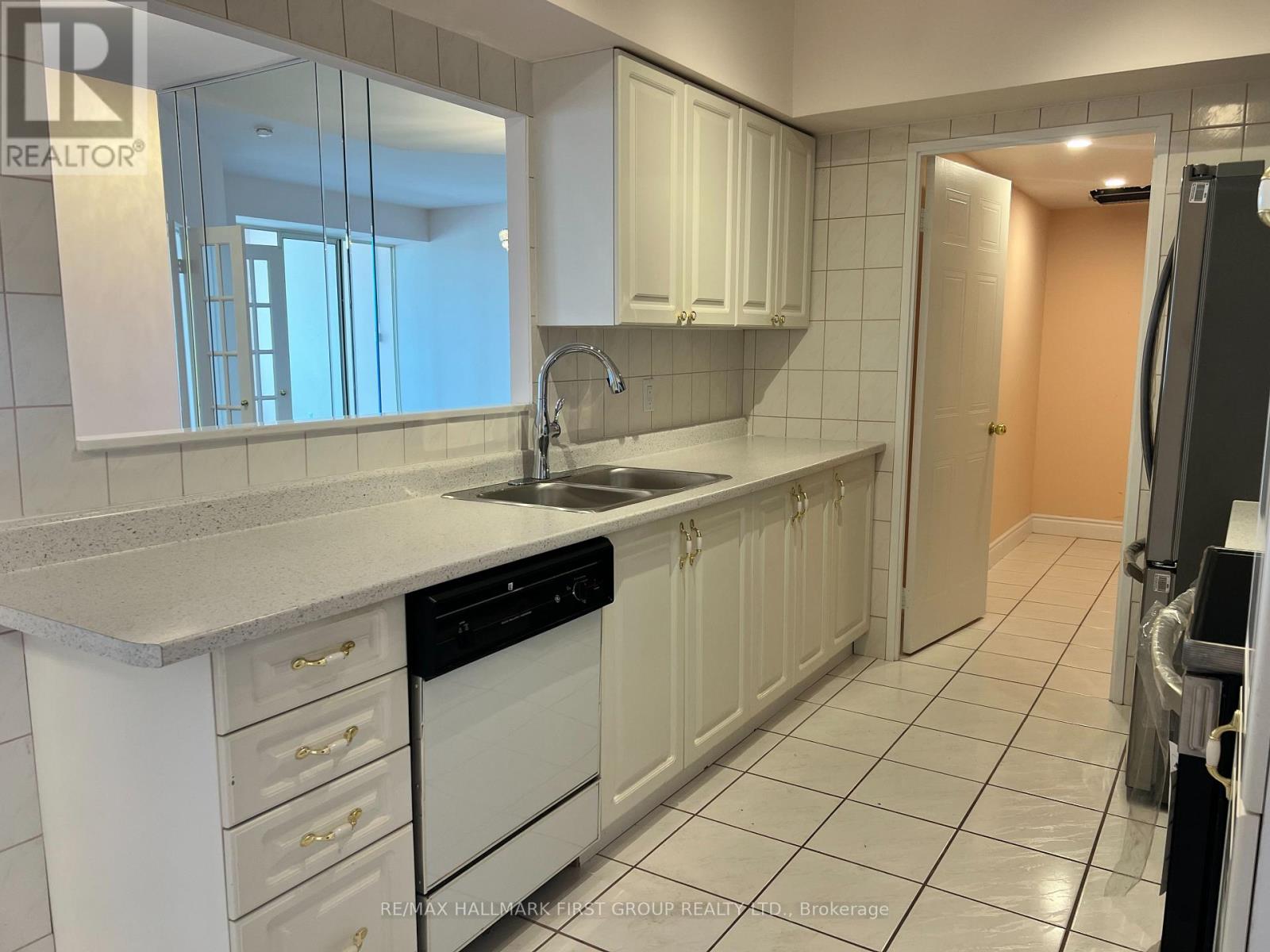 Ph19 - 1880 Valley Farm Road, Pickering (Town Centre), Ontario  L1V 6B3 - Photo 6 - E12207089