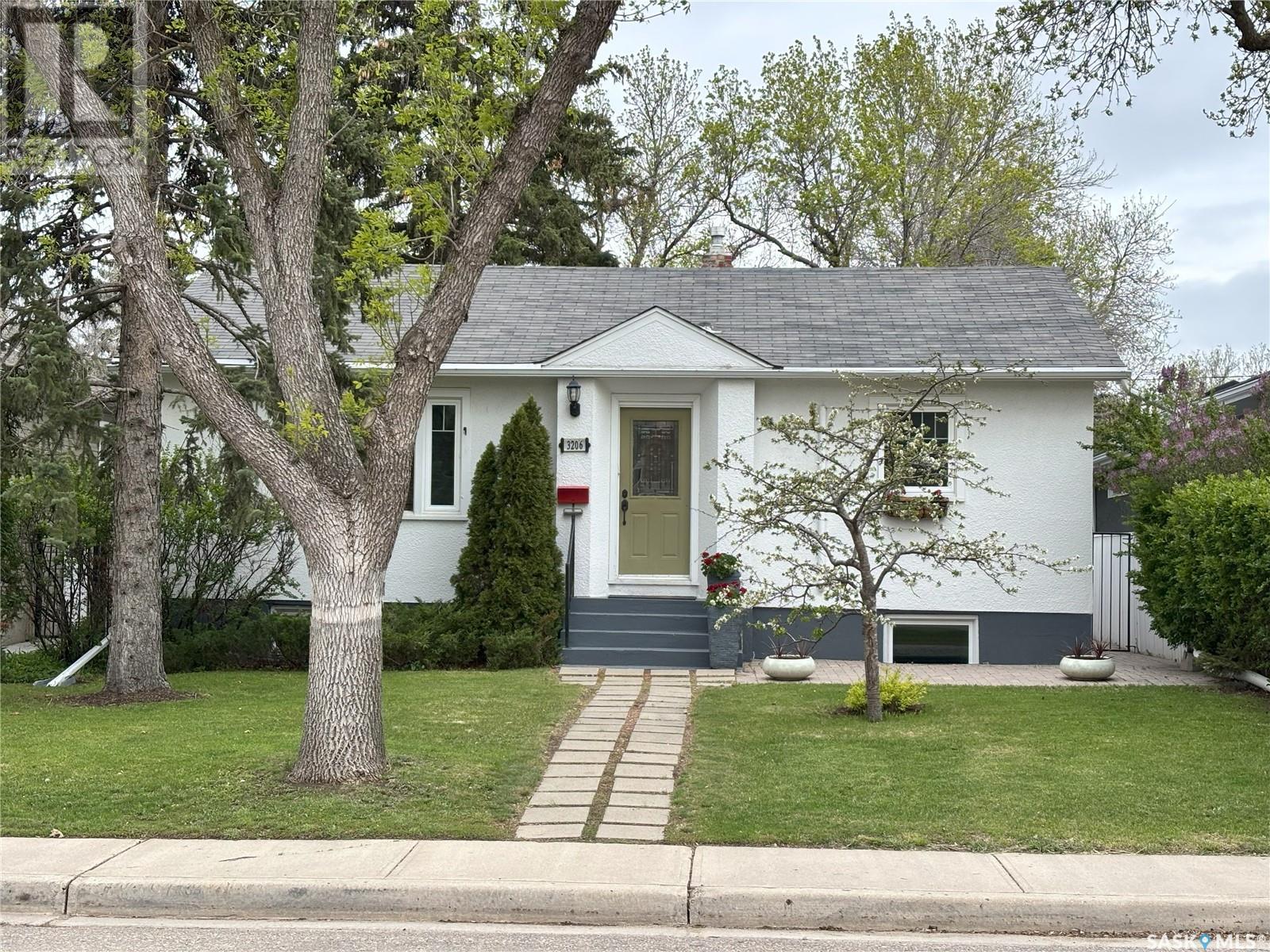 3206 Portnall AVENUE, Regina, Saskatchewan