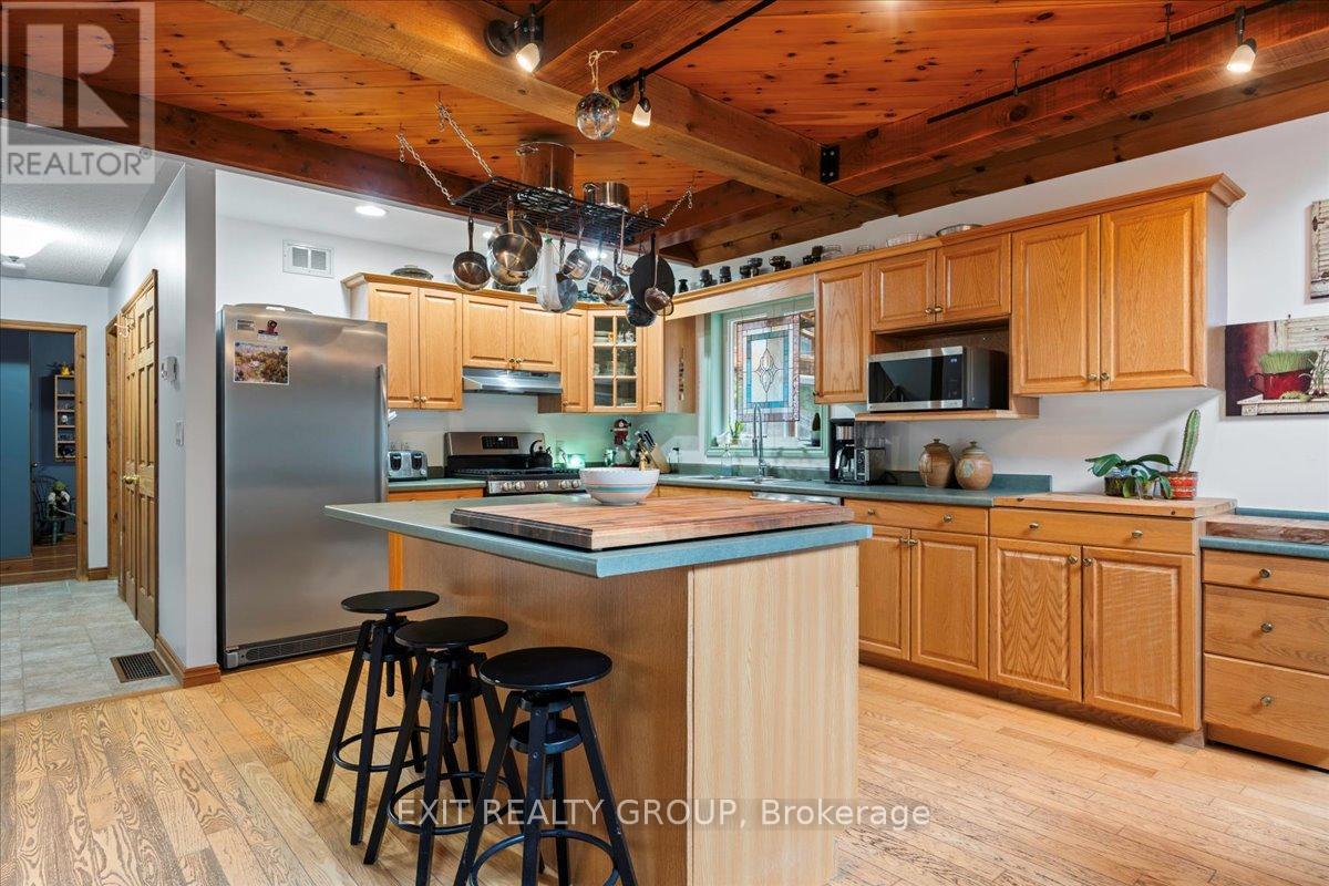 14 Smith Road, Tyendinaga, Ontario  K0K 2Y0 - Photo 8 - X12207154