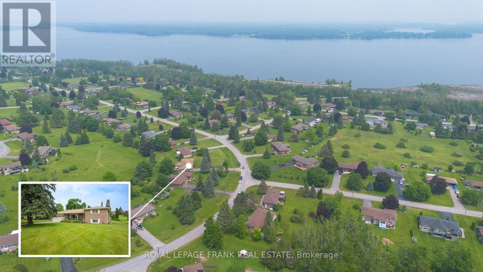 383 Old Surrey Lane, Kawartha Lakes, Ontario  K0M 1A0 - Photo 2 - X12207174