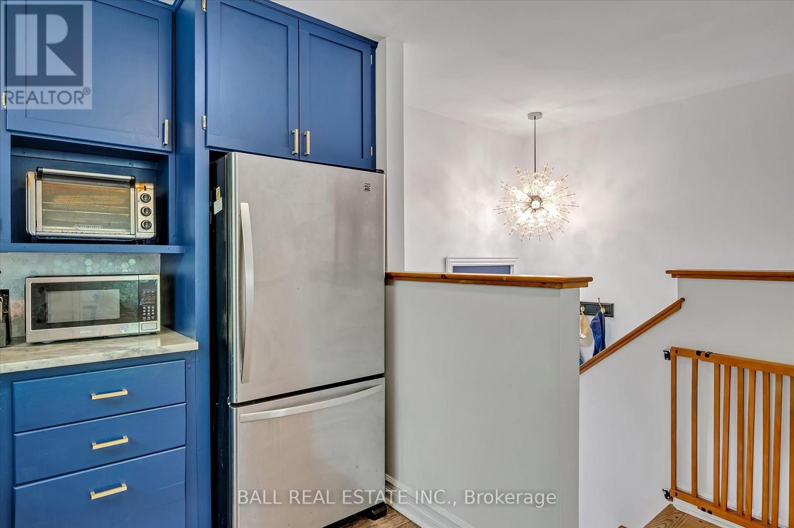 343 Euclid Avenue, Peterborough, Ontario  K9H 1M7 - Photo 12 - X12207206