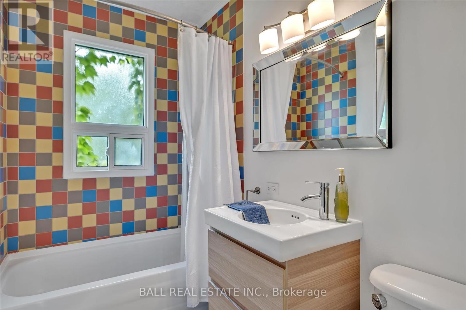 343 Euclid Avenue, Peterborough, Ontario  K9H 1M7 - Photo 31 - X12207206