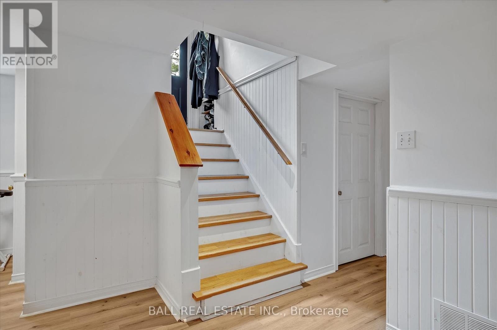 343 Euclid Avenue, Peterborough, Ontario  K9H 1M7 - Photo 34 - X12207206
