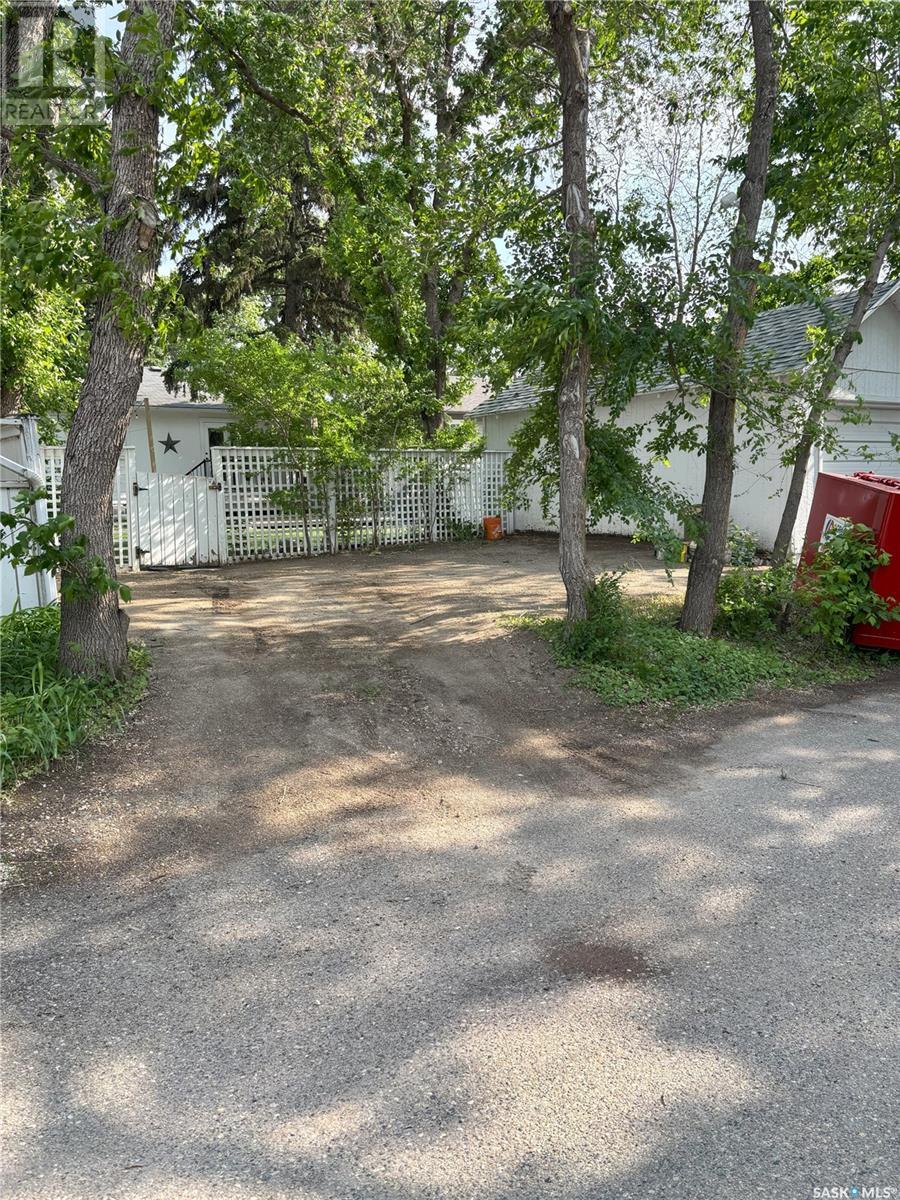 3206 Portnall Avenue, Regina, Saskatchewan  S4S 1A5 - Photo 42 - SK008695